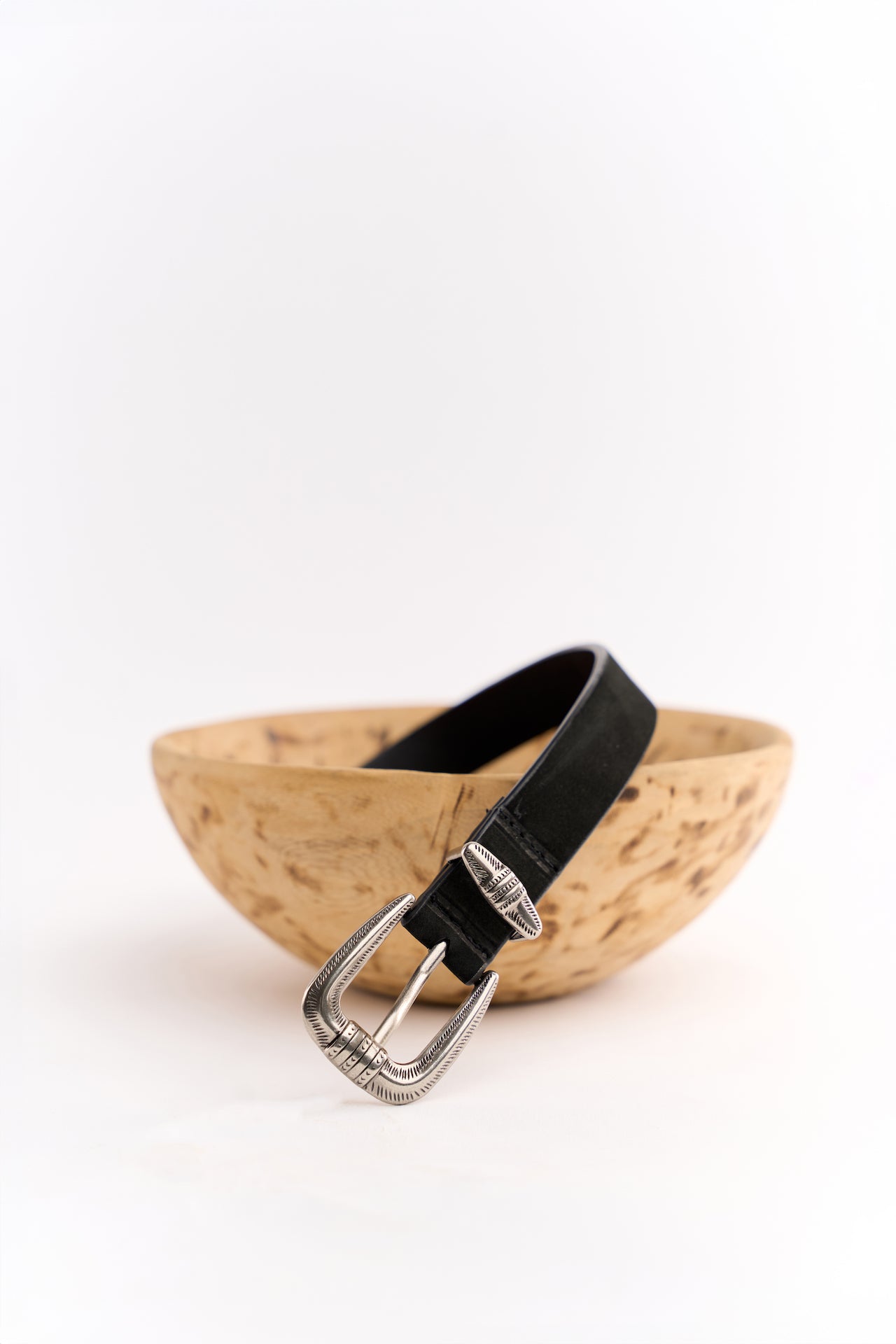 Black women  leather belt with silver buckle detail