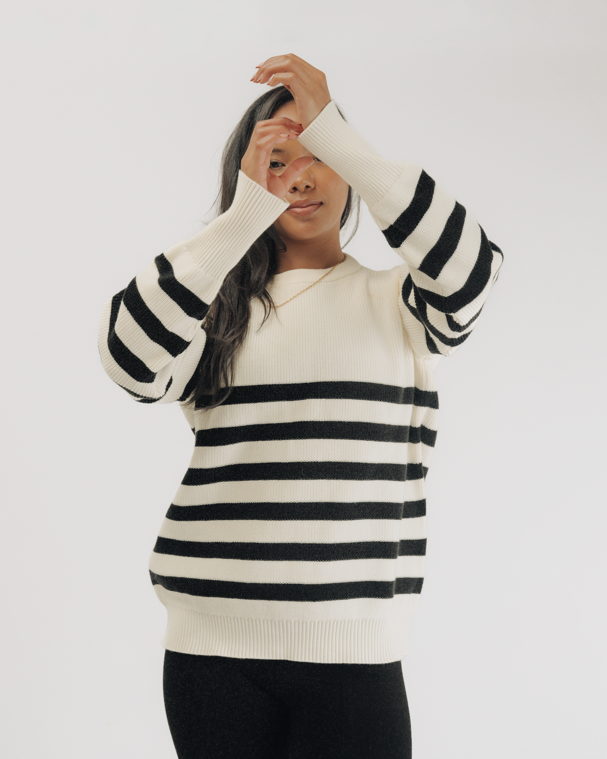 Oversized knit sweater in Cream and Black front detail 